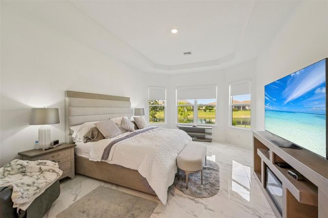 6203 GRANDVIEW HILL COURT, Bradenton, FL 34203