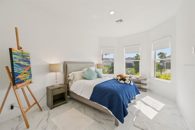 6203 GRANDVIEW HILL COURT, Bradenton, FL 34203