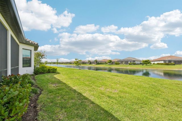 6203 GRANDVIEW HILL COURT, Bradenton, FL 34203