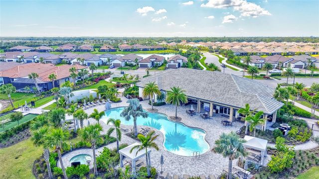 6203 GRANDVIEW HILL COURT, Bradenton, FL 34203