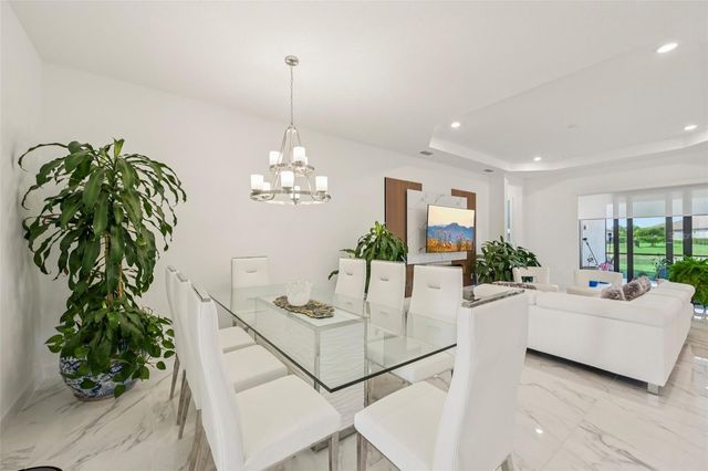 6203 GRANDVIEW HILL COURT, Bradenton, FL 34203