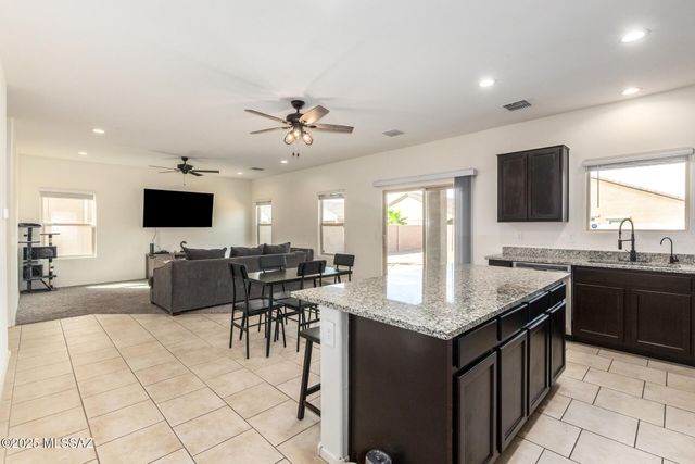 9314 W Creosote Rain Drive, Marana, AZ 85653