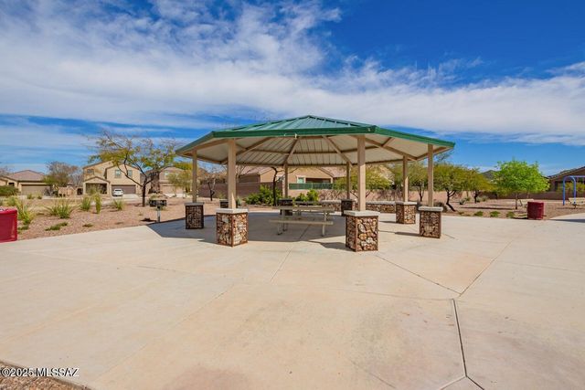 9314 W Creosote Rain Drive, Marana, AZ 85653