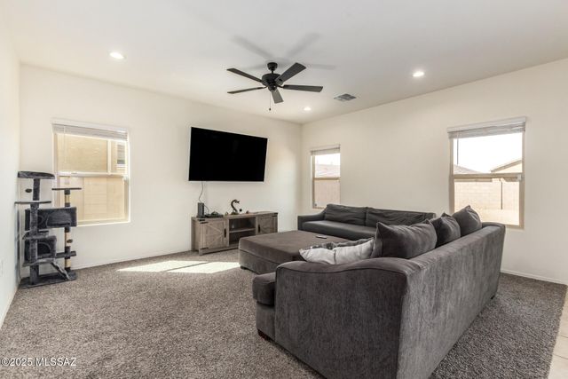 9314 W Creosote Rain Drive, Marana, AZ 85653