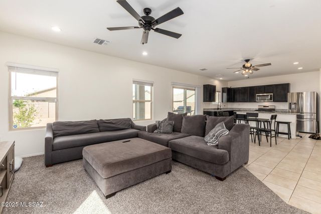 9314 W Creosote Rain Drive, Marana, AZ 85653