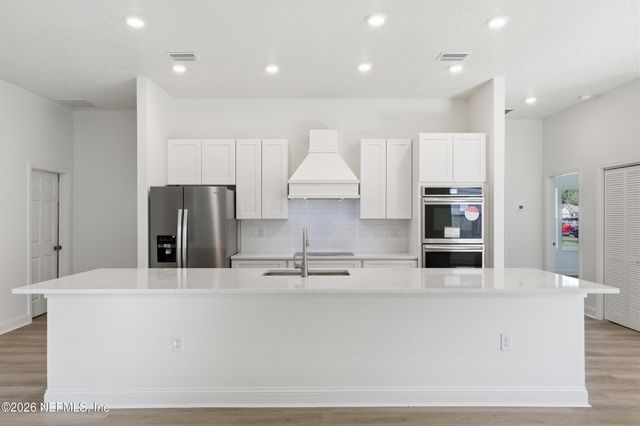 2807 SOUTHAMPTON Drive, Middleburg, FL 32068