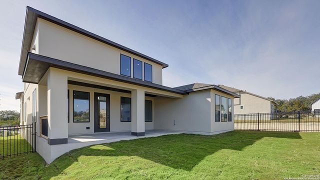 237 Hidalgo, Boerne, TX 78006