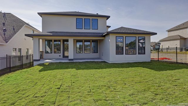 237 Hidalgo, Boerne, TX 78006