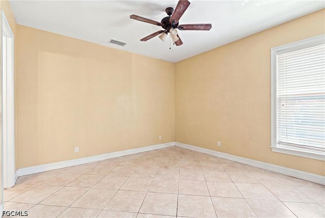 6414 Briarwood TER, Fort Myers, FL 33912