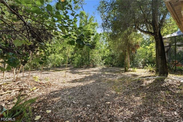 6414 Briarwood TER, Fort Myers, FL 33912