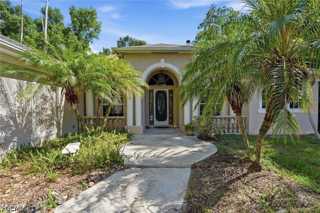 6414 Briarwood TER, Fort Myers, FL 33912