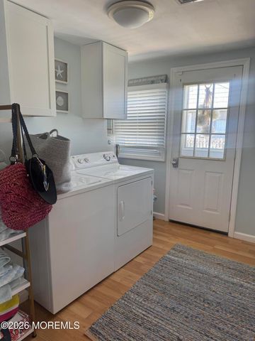 128 San Fernando Drive, Lavallette, NJ 08735
