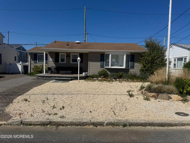 128 San Fernando Drive, Lavallette, NJ 08735