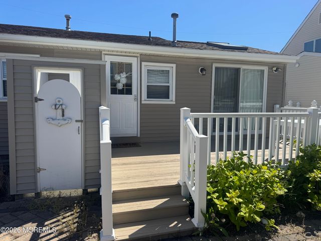 128 San Fernando Drive, Lavallette, NJ 08735