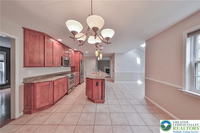 6017 Helen Drive, Upper Macungie Twp, PA 18104