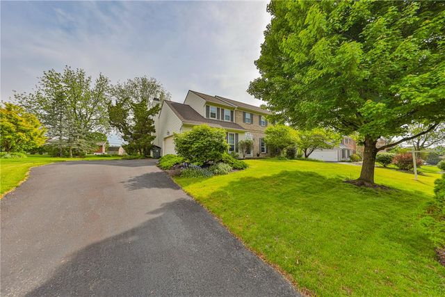 6017 Helen Drive, Upper Macungie Twp, PA 18104