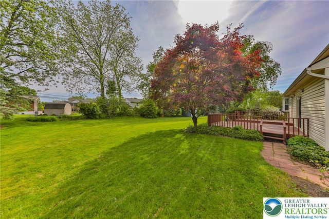 6017 Helen Drive, Upper Macungie Twp, PA 18104