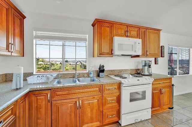 2239 2241 Meadow Lark Drive, San Diego, CA 92123