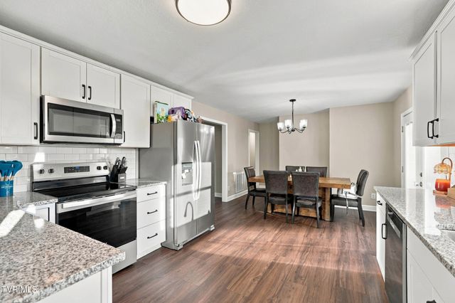 215 Dotson Lane, Church Hill, TN 37642