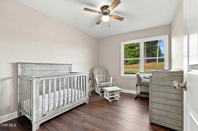 215 Dotson Lane, Church Hill, TN 37642