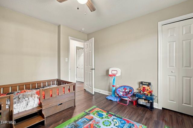 215 Dotson Lane, Church Hill, TN 37642