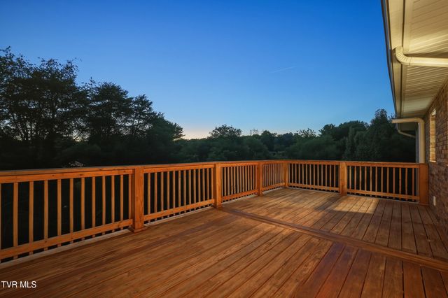215 Dotson Lane, Church Hill, TN 37642