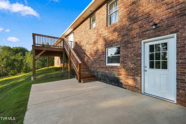 215 Dotson Lane, Church Hill, TN 37642