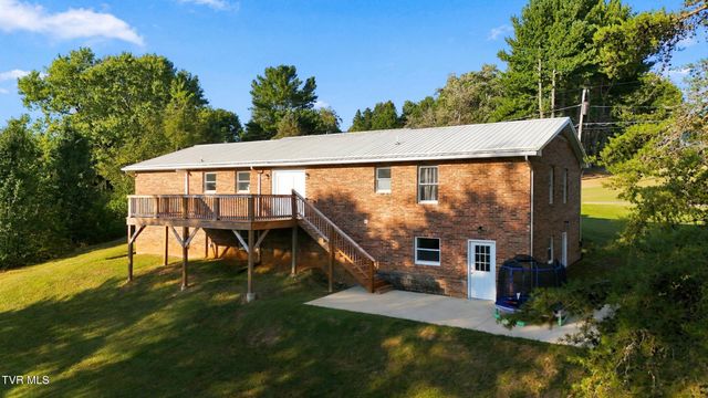 215 Dotson Lane, Church Hill, TN 37642