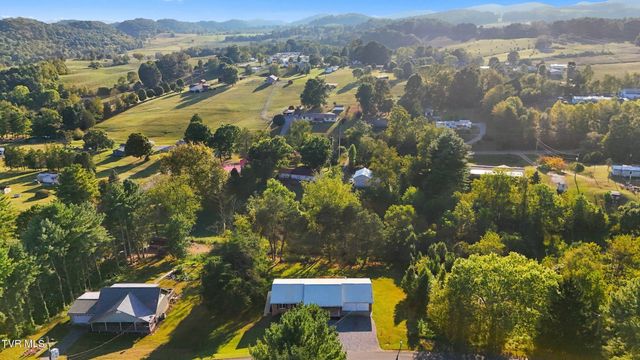 215 Dotson Lane, Church Hill, TN 37642