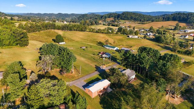 215 Dotson Lane, Church Hill, TN 37642