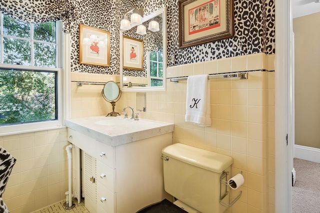 2322 Buford Avenue, Saint Paul, MN 55108