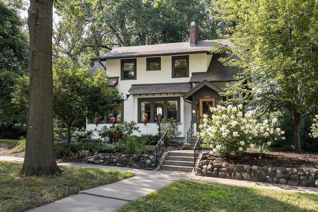 2322 Buford Avenue, Saint Paul, MN 55108