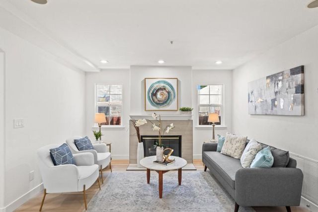 320 Waverly Street, Sunnyvale, CA 94086