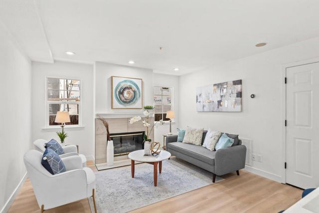 320 Waverly Street, Sunnyvale, CA 94086