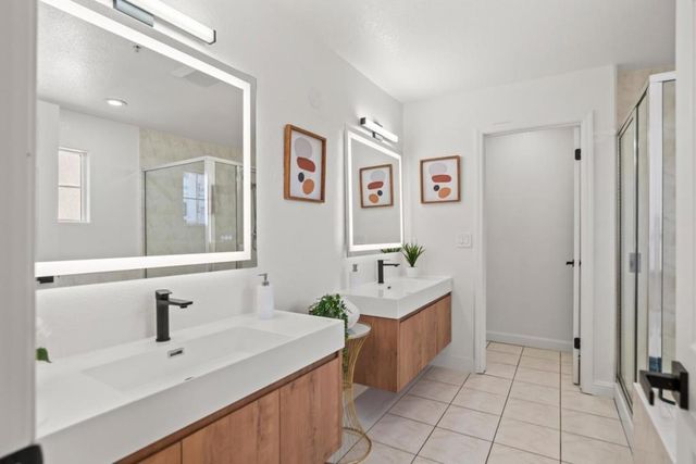 320 Waverly Street, Sunnyvale, CA 94086