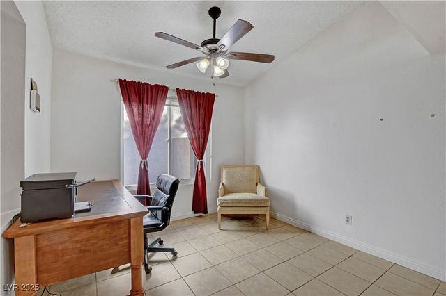 6604 Chardonay Way, Las Vegas, NV 89108