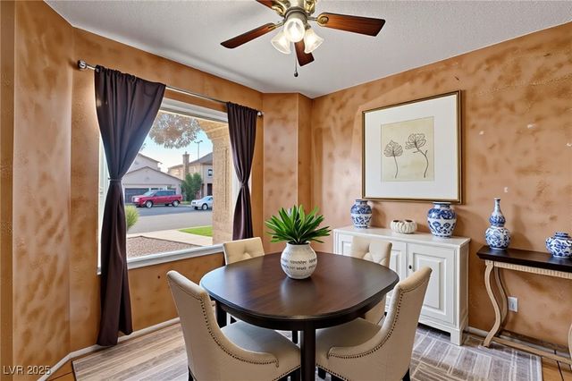 6604 Chardonay Way, Las Vegas, NV 89108