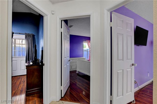 6604 Chardonay Way, Las Vegas, NV 89108