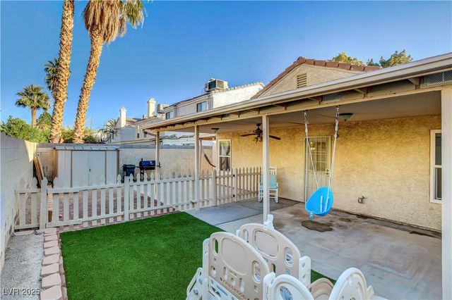 6604 Chardonay Way, Las Vegas, NV 89108