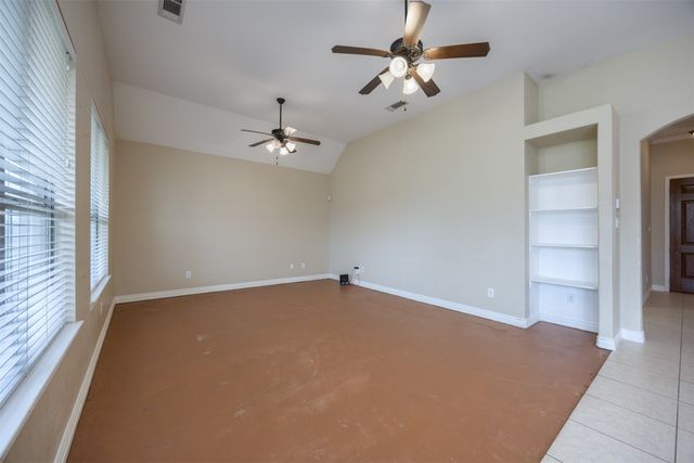 501 Tiger Lane, Gunter, TX 75058