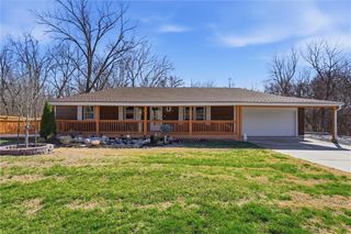 9851 Kansas Avenue, Kansas City, KS 66111