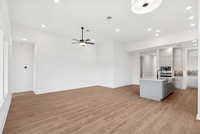 2327 Verano Street, Todd Mission, TX 77316