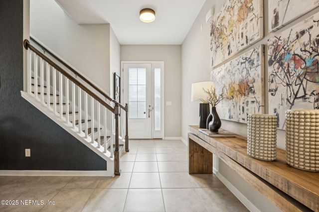 290 RUM RUNNER Way, St. Johns, FL 32259