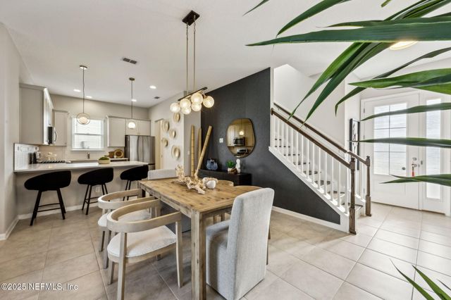 290 RUM RUNNER Way, St. Johns, FL 32259