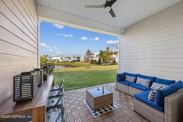 290 RUM RUNNER Way, St. Johns, FL 32259
