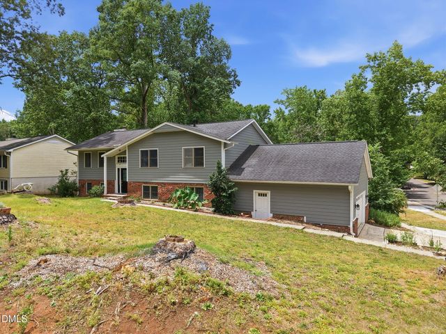 1545 Seabrook Avenue, Cary, NC 27511