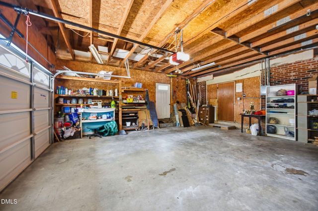 1545 Seabrook Avenue, Cary, NC 27511