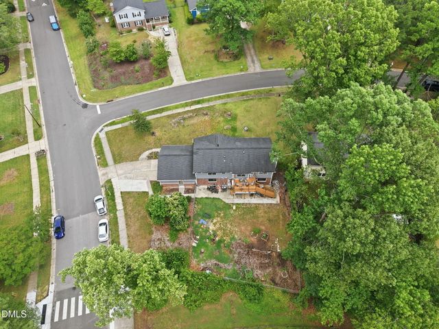 1545 Seabrook Avenue, Cary, NC 27511