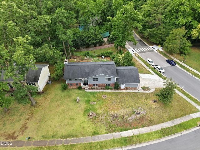 1545 Seabrook Avenue, Cary, NC 27511