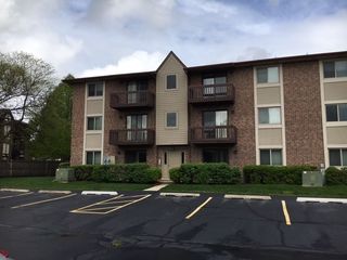 1495 Georgia Court 102, Naperville, IL 60540